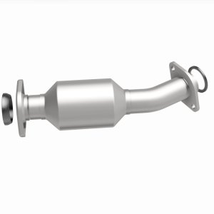 Toyota Sienna Catalytic Converter - Magnaflow - OEM Grade Direct-Fit - `17-`20