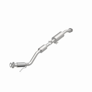 Toyota Avalon Catalytic Converter - Magnaflow - OEM Grade, Direct-Fit - `19-`22