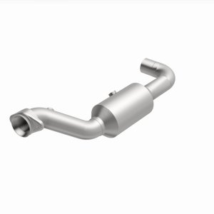 Ford Expedition Catalytic Converter - Left Underbody - Magnaflow - Direct Fit - `18-`21