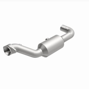 Lincoln Navigator Catalytic Converter - Left Underbody - Magnaflow - Direct Fit - `18-`21