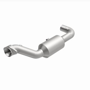 Lincoln Navigator Catalytic Converter - Left Underbody - Magnaflow - Direct Fit - `18-`21