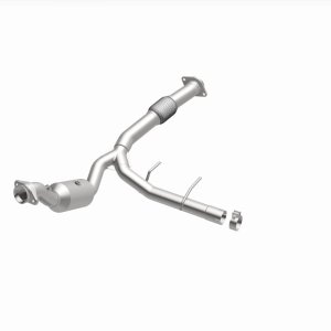 Ford Expedition Direct Fit Catalytic Converter - Right Underbody - Magnaflow - OEM Grade - `18-`21