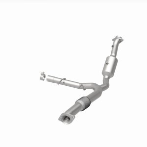 Ford Expedition Direct Fit Catalytic Converter - Right Underbody - Magnaflow - OEM Grade - `18-`21