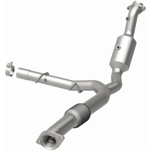 Ford Expedition Direct Fit Catalytic Converter - Right Underbody - Magnaflow - OEM Grade - `18-`21