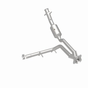 Ford F-150 Catalytic Converter - Right Underbody - Magnaflow - Direct-Fit OEM Grade - `18-`20