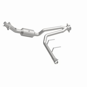 Ford F-150 Catalytic Converter - Right Underbody - Magnaflow - Direct-Fit OEM Grade - `18-`20