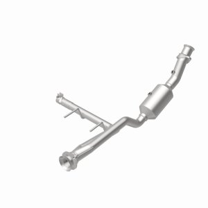 Ford F-150 Catalytic Converter - Right Underbody - Magnaflow - Direct-Fit OEM Grade - `18-`20
