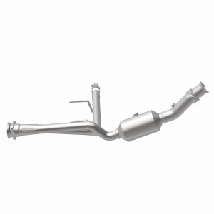 Ford F-150 Catalytic Converter - Right Underbody - Magnaflow - Direct-Fit OEM Grade - `18-`20