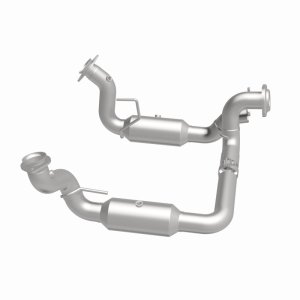 Ford F-250 Super Duty Catalytic Converter - Magnaflow - Direct-Fit - `20-`22