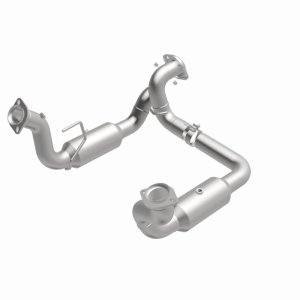 Ford F-350 Super Duty Catalytic Converter - Magnaflow - Direct-Fit - `20-`22