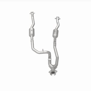 Ford Transit-150 Performance Exhaust - Single Underbody - Magnaflow - Direct-Fit Catalytic Converter - `20-`21
