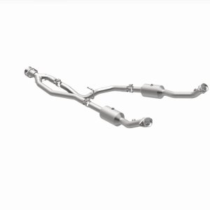 Ford Transit-350 Performance Exhaust - Single Underbody - Magnaflow - Direct-Fit Catalytic Converter - `20-`22