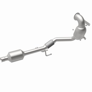 Volkswagen Jetta Catalytic Converter - Underbody - Magnaflow - OEM Grade Direct-Fit - `19-`20