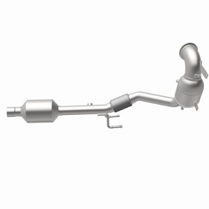Volkswagen Jetta Catalytic Converter - Underbody - Magnaflow - OEM Grade Direct-Fit - `19-`20