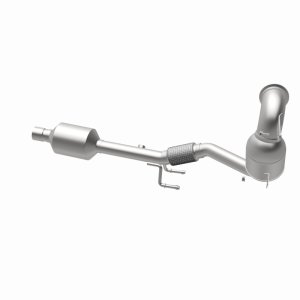 Volkswagen Jetta Catalytic Converter - Underbody - Magnaflow - OEM Grade Direct-Fit - `19-`20