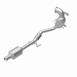 Volkswagen Jetta Catalytic Converter - Underbody - Magnaflow - OEM Grade Direct-Fit - `19-`20