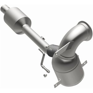 Volkswagen Jetta Catalytic Converter - Underbody - Magnaflow - OEM Grade Direct-Fit - `19-`20