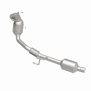 Volkswagen Jetta Catalytic Converter - Underbody - Magnaflow - OEM Grade Direct-Fit - `19-`20