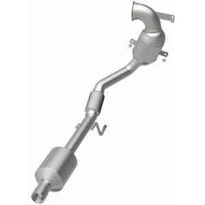 Volkswagen Jetta Catalytic Converter - Underbody - Magnaflow - OEM Grade Direct-Fit - `19-`20