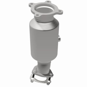 Audi Q5 Catalytic Converter - Underbody - Magnaflow - OEM Grade Direct-Fit - `18-`20