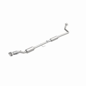 Nissan Versa Performance Exhaust - Underbody - Magnaflow - OEM Grade Direct-Fit Catalytic Converter - `20-`24