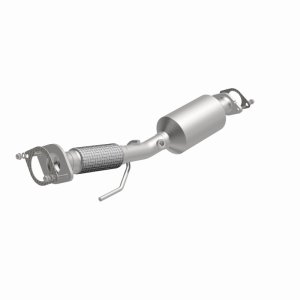 Nissan Altima Catalytic Converter - Underbody - Magnaflow - Direct Fit - `19-`21