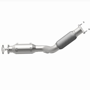 Nissan Rogue Sport Catalytic Converter - Rear - Magnaflow - Direct Fit - `17-`20