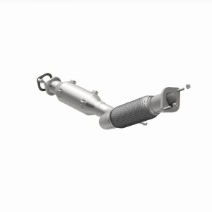 Nissan Rogue Sport Catalytic Converter - Rear - Magnaflow - Direct Fit - `17-`20