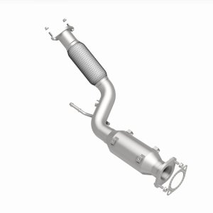 Nissan Rogue Sport Catalytic Converter - Rear - Magnaflow - Direct Fit - `17-`20