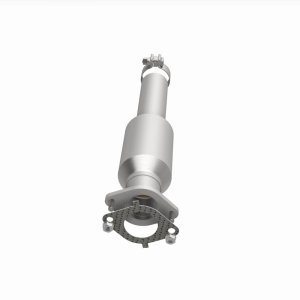 Buick Lucerne Exhaust Catalytic Converter - Rear Underbody - Magnaflow - OEM Grade Federal/EPA Compliant Direct-Fit - `09-`11 Buick Lucerne Exhaust Catalytic Converter - Rear Underbody - Magnaflow - OEM Grade Federal/EPA Compliant Direct-Fit - `09-`11
