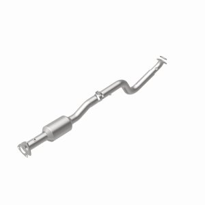 Chevrolet Express 4500 Catalytic Converter - Right Underbody - Magnaflow - OEM Grade Direct-Fit - 2009
