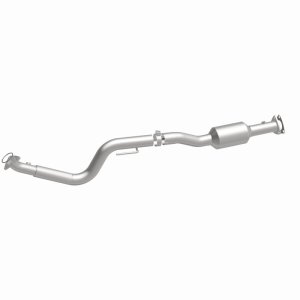 Chevrolet Express 4500 Catalytic Converter - Right Underbody - Magnaflow - OEM Grade Direct-Fit - 2009