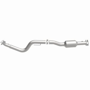 Chevrolet Express 4500 Catalytic Converter - Right Underbody - Magnaflow - OEM Grade Direct-Fit - 2009