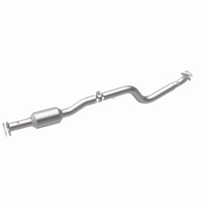 GMC Savana 4500 Catalytic Converter - Right Underbody - Magnaflow - OEM Grade Direct-Fit - 2009