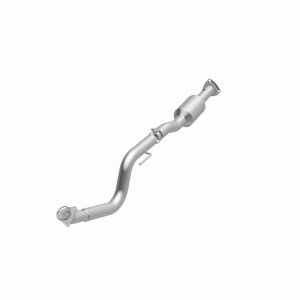 GMC Savana 4500 Catalytic Converter - Right Underbody - Magnaflow - OEM Grade Direct-Fit - 2009