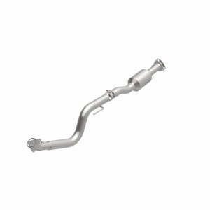 GMC Savana 4500 Catalytic Converter - Right Underbody - Magnaflow - OEM Grade Direct-Fit - 2009