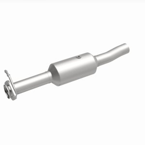 Ford F-350 Super Duty Catalytic Converter - Rear Underbody - Magnaflow - Direct Fit - `09-`10