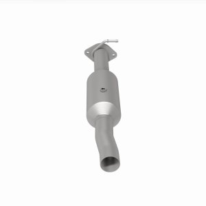 Ford F-350 Super Duty Catalytic Converter - Rear Underbody - Magnaflow - Direct Fit - `09-`10