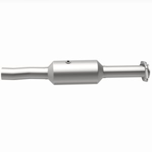Ford F-350 Super Duty Catalytic Converter - Rear Underbody - Magnaflow - Direct Fit - `09-`10
