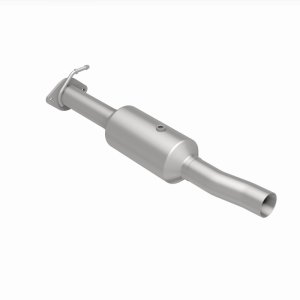 Ford F-450 Super Duty Catalytic Converter - Rear Underbody - Magnaflow - Direct Fit - `10-`17