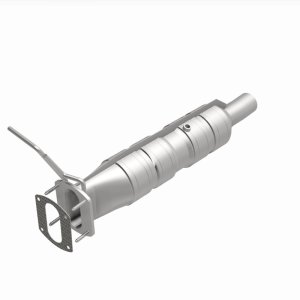 Ford F-53 Motorhome Chassis Catalytic Converter - Underbody - Magnaflow - OEM Grade Direct-Fit - `09-`19