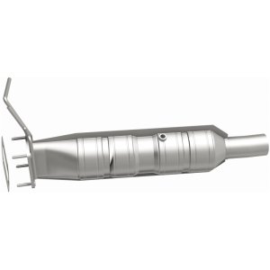 Ford F-59 Commercial Stripped Chassis Catalytic Converter - Underbody - Magnaflow - OEM Grade Direct-Fit - `14-`19