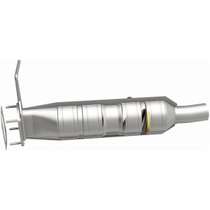 Ford F53 Motorhome Chassis Catalytic Converter - Underbody - Magnaflow - Direct Fit - `09-`17