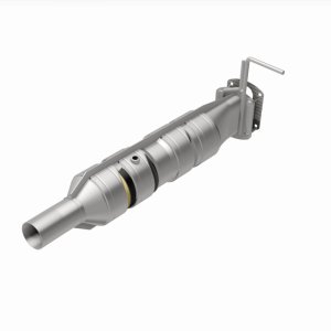Ford F59 Commercial Stripped Chassis Catalytic Converter - Underbody - Magnaflow - Direct Fit - `14-`17