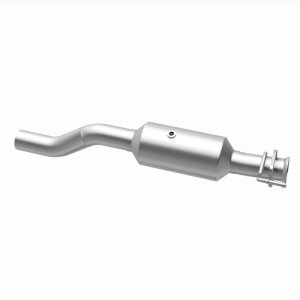 Ford F-350 Super Duty Catalytic Converter - Rear - Magnaflow - OEM Grade Direct-Fit - `20-`22