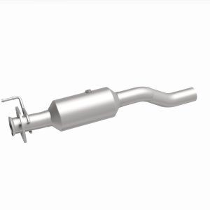 Ford F-350 Super Duty Catalytic Converter - Rear - Magnaflow - OEM Grade Direct-Fit - `20-`22