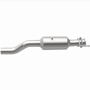 Ford F-350 Super Duty Catalytic Converter - Rear - Magnaflow - OEM Grade Direct-Fit - `20-`22