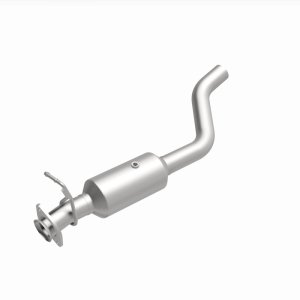 Ford F-650 Catalytic Converter - Underbody - Magnaflow - OEM Grade Direct-Fit - `22-`23 Ford F-650 Catalytic Converter - Underbody - Magnaflow - OEM Grade Direct-Fit - `22-`23