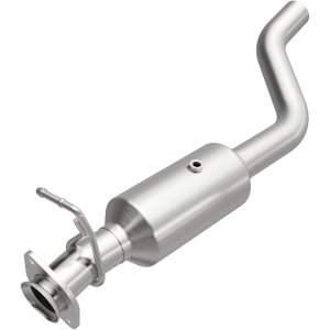 Ford F-650 Catalytic Converter - Underbody - Magnaflow - OEM Grade Direct-Fit - `22-`23 Ford F-650 Catalytic Converter - Underbody - Magnaflow - OEM Grade Direct-Fit - `22-`23