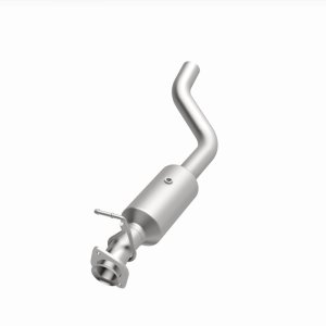 Ford F-650 Catalytic Converter - Underbody - Magnaflow - OEM Grade Direct-Fit - `22-`23 Ford F-650 Catalytic Converter - Underbody - Magnaflow - OEM Grade Direct-Fit - `22-`23